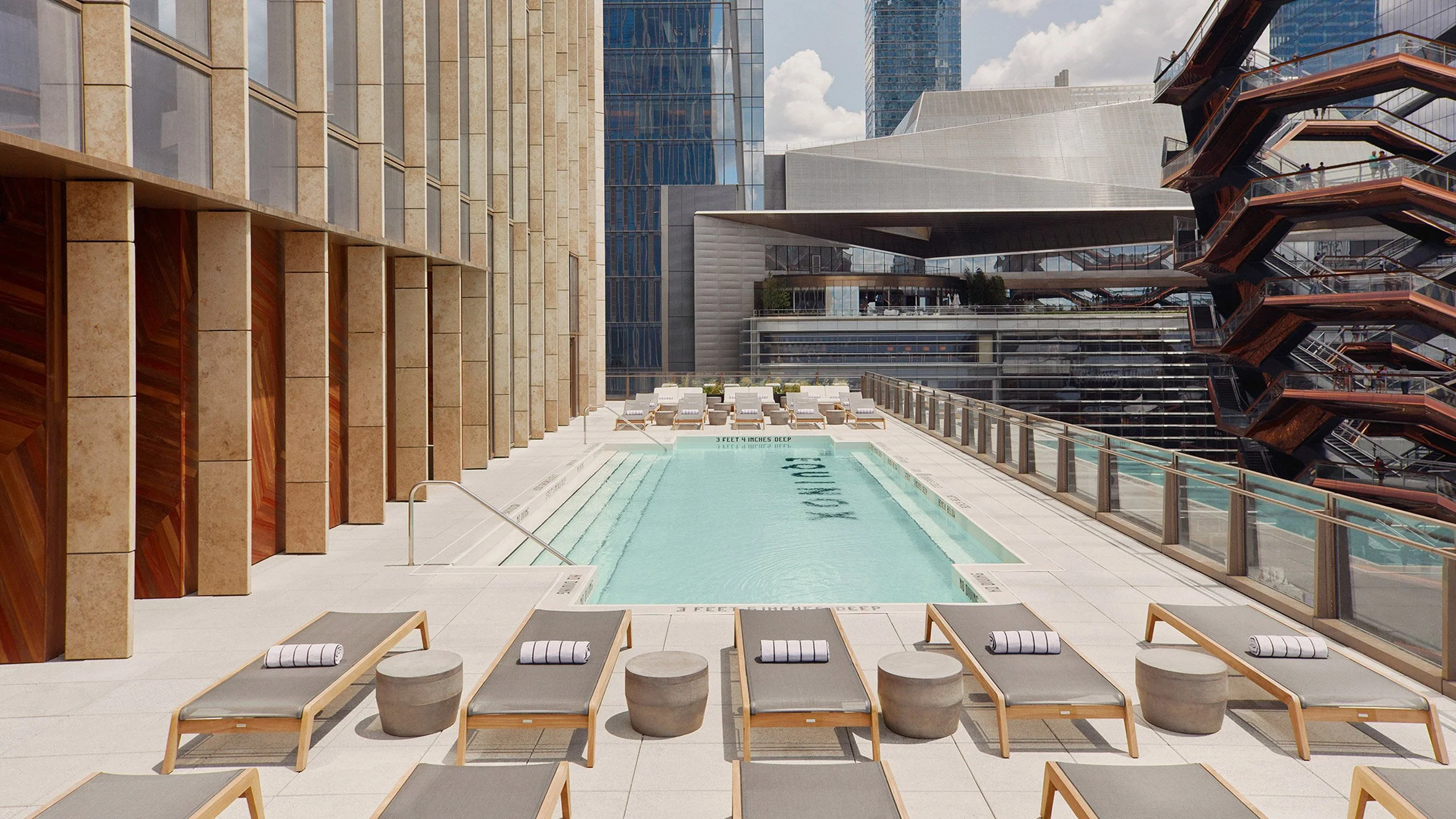 equinox-hotel